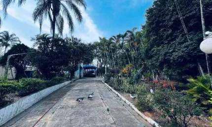 Chácara à Venda no Bairro João Jabour, Salto/SP, com 2 Quartos e Piscina