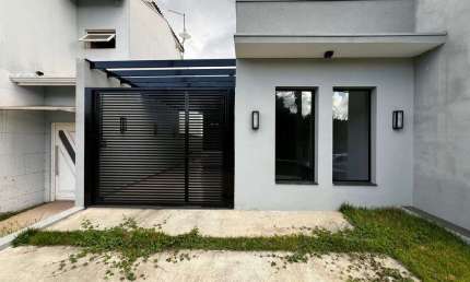 Casa com 3 dormitórios (1 Suíte) e Área Gourmet no Cond. Ilha das Águas - Salto