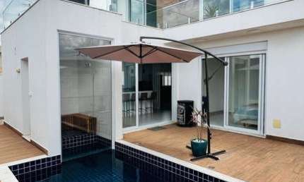 Casa de condomínio com 3 Suites Piscina e sauna no Residencial Central Parque