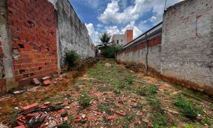 Terreno à venda no Residencial Parque Laguna, Salto 