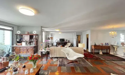 Apartamento com 2 dormitórios sendo 1 suíte no coração do itaim bibi com 190m²