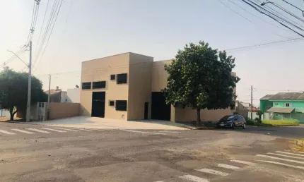 Galpão comercial de esquina no Santa Marta Salto/SP