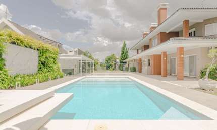 Casa com 3 quartos à venda na Rua Jacarezinho, 775, Pineville, Pinhais, 473 m2 por R$ 3.600.000