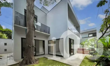Casa em condomínio fechado com 4 quartos à venda na Avenida Santos Dumont, Alto da Boa Vista, São Paulo por R$ 3.170.000