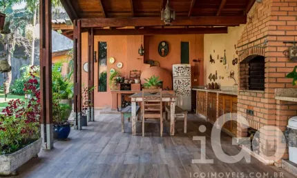 Casa com 3 quartos à venda na Rua Arataca, Chácara Monte Alegre, São Paulo por R$ 3.550.000