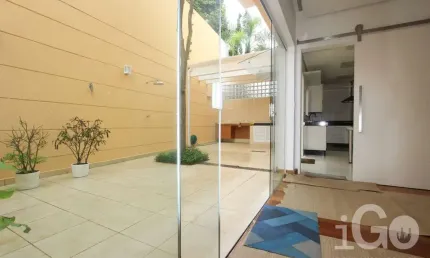 Casa em condomínio fechado com 4 quartos à venda na Rua Marcondésia, Chácara Monte Alegre, São Paulo por R$ 3.000.000