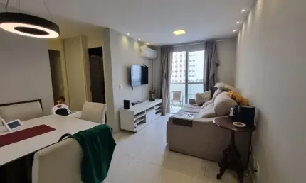 Vendo minha praia 2 quartos sol da manhã na melhor posição e coluna do condomínio