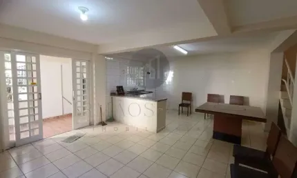 Casa com 3 quartos à venda na Rua São José, 586, Country Club, Poços de Caldas, 275 m2 por R$ 850.000