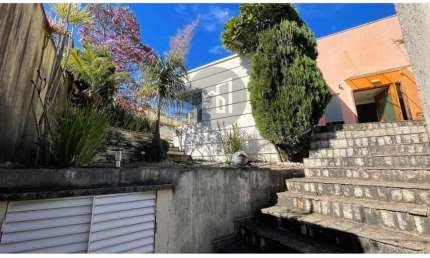 Casa com 3 quartos à venda na Rua Gabriel Duarte, 44, Parque Vivaldi Leite Ribeiro, Poços de Caldas, 195 m2 por R$ 895.000