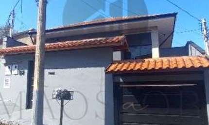 Casa com 3 quartos à venda na Rua Gabriela Augusta da Silveira, 320, Jardim do Contorno, Poços de Caldas, 180 m2 por R$ 450.000