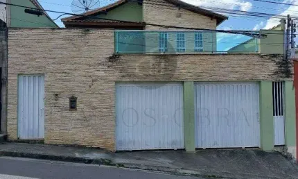 Casa com 3 quartos à venda na Rua Antônio Camilo da Silva, 90, Jardim Ipê, Poços de Caldas, 174 m2 por R$ 660.000