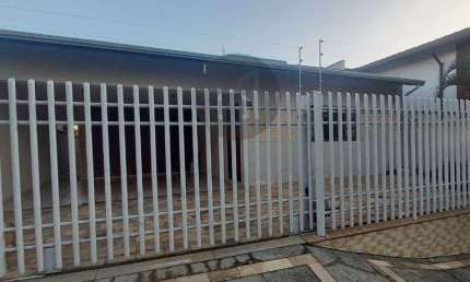 Casa com 3 quartos à venda na Rua Salvador de Simone, 44, Parque Vivaldi Leite Ribeiro, Poços de Caldas, 200 m2 por R$ 1.200.000