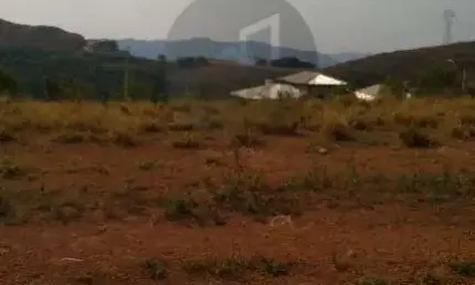 Terreno à venda na Avenida Roma, 1, Jardins de Florença, Poços de Caldas por R$ 350.000