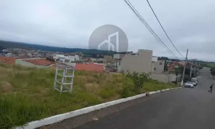 Terreno à venda na Avenida Vereador José Gomes Filho, 09, Jardim das Hortênsias, Poços de Caldas por R$ 360.000