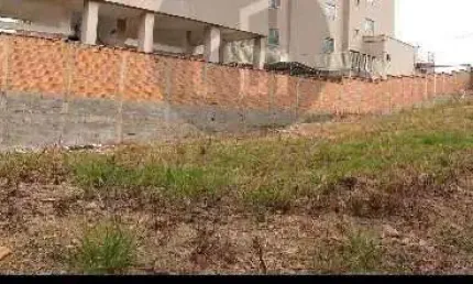 Terreno à venda na Rua Coronel Osmar Bento Gonçalves, Jardim São Bento, Poços de Caldas por R$ 400.000