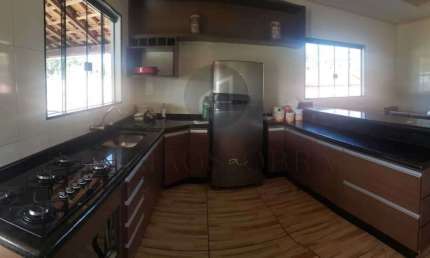Casa com 3 quartos à venda na Rua São Lucas, 53, Zona Rural, Campestre, 200 m2 por R$ 550.000