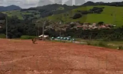 Terreno à venda na Rua Rouxinol, 100, Morada dos Pássaros, Poços de Caldas por R$ 95.000