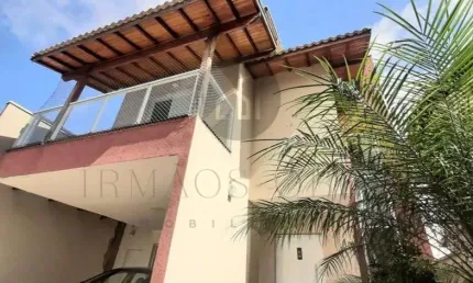 Casa com 3 quartos à venda na Avenida Itália, 100, Parque das Nações, Poços de Caldas, 220 m2 por R$ 680.000