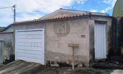 Casa com 3 quartos à venda na Rua Luiz Maiochi, 80, Jardim Esperança, Poços de Caldas, 70 m2 por R$ 300.000