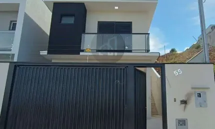 Casa com 3 quartos à venda na Rua Pedro Ponce, 55, Jardim Belvedere, Poços de Caldas, 136 m2 por R$ 780.000