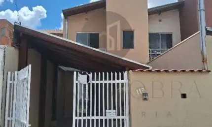 Casa com 2 quartos à venda na Rua Luiz Roberto Ferreira, 115, Jardim São Bento, Poços de Caldas, 80 m2 por R$ 280.000