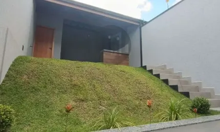 Casa com 2 quartos à venda na Avenida A, 220, Jardim Bandeirantes, Poços de Caldas, 100 m2 por R$ 619.000