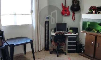 Casa com 2 quartos à venda na Avenida Monsenhor João Fiamenghi, 836, Santa Teresa, Poços de Caldas, 54 m2 por R$ 300.000