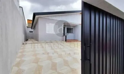 Casa com 3 quartos à venda na Rua Costa do Marfim, 190, Parque das Nações, Poços de Caldas, 82 m2 por R$ 280.000