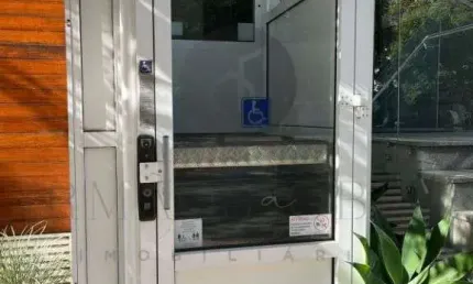 Apartamento para alugar na Avenida Santo Antônio, 245, Centro, Poços de Caldas por R$ 2.700