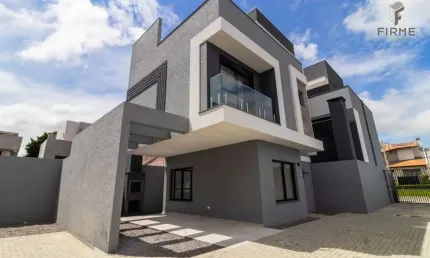 Sobrado com 4 quartos  à venda, 168.44 m2 por R$1005000.00  - Xaxim - Curitiba/PR
