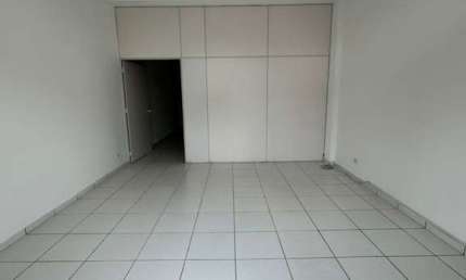 Loja para alugar, 106.30 m2 por R$3500.00  - Boqueirao - Curitiba/PR
