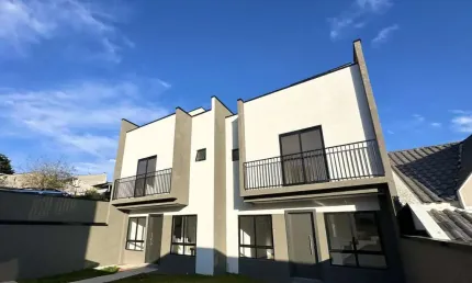 Sobrado com 3 quartos  à venda, 100.12 m2 por R$627000.00  - Xaxim - Curitiba/PR