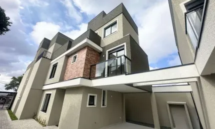 Sobrado com 3 quartos  à venda, 126.89 m2 por R$830000.00  - Novo Mundo - Curitiba/PR