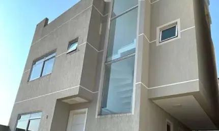 Sobrado com 3 quartos  à venda, 116.03 m2 por R$599000.00  - Fazendinha - Curitiba/PR
