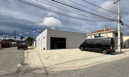 Barracão/Galpão à venda, 216.00 m2 por R$1140000.00  - Borda Do Campo - Sao Jose Dos Pinhais/PR