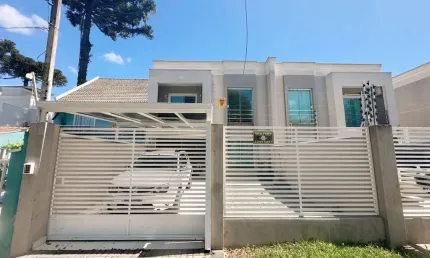 Sobrado com 3 quartos  à venda, 131.50 m2 por R$885000.00  - Boqueirao - Curitiba/PR