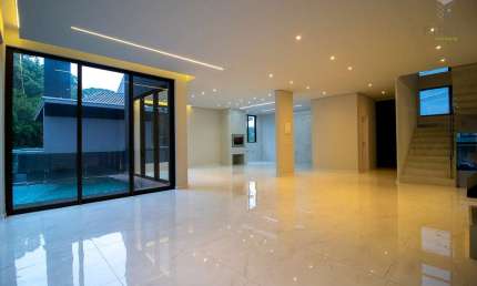 Casa Residencial com 4 quartos  à venda, 384.83 m2 por R$2990000.00  - Campo Comprido - Curitiba/PR