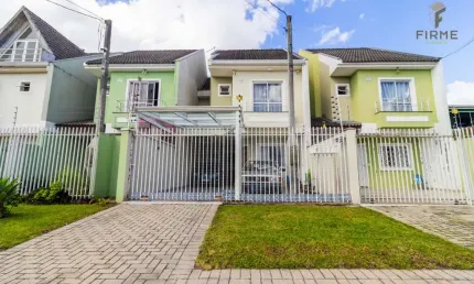 Sobrado com 3 quartos  à venda, 95.38 m2 por R$740000.00  - Boqueirao - Curitiba/PR