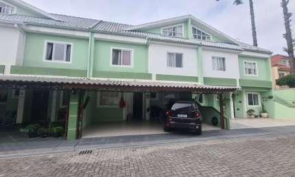 Sobrado com 3 quartos  à venda, 123.73 m2 por R$799000.00  - Boqueirao - Curitiba/PR