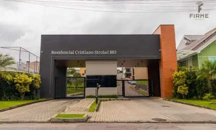 Sobrado com 3 quartos  à venda, 182.00 m2 por r$990000.00  - xaxim - curitiba/pr