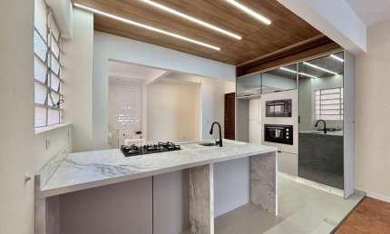 Apartamento com 3 quartos  à venda, 143.50 m2 por R$649000.00  - Centro - Curitiba/PR
