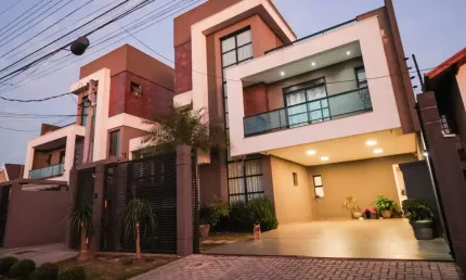 Sobrado com 3 quartos  à venda, 154.82 m2 por r$1580000.00  - xaxim - curitiba/pr