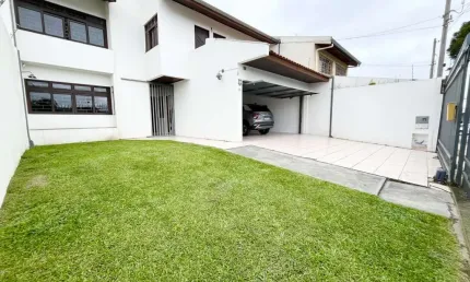 Casa residencial com 4 quartos  à venda, 234.52 m2 por r$790000.00  - xaxim - curitiba/pr