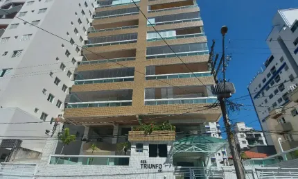 Excelente apartamento, bem localizado, perto da praia