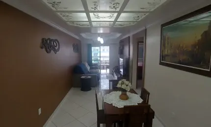 Excelente apartamento, bem localizado perto da praia