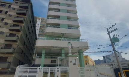 Excelente apartamento, bem localizado, perto da praia