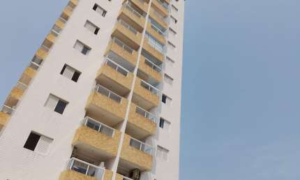 Oportunidade Excelente apartamento, com 2 vagas de garagem