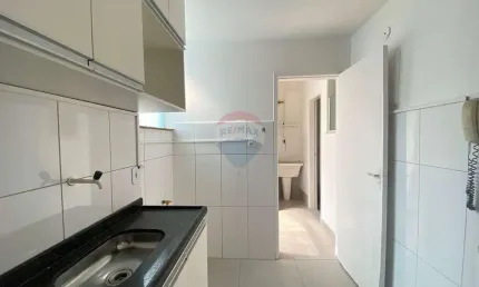Apartamento a venda com 2 quartos, 2 banheiros, vista livre em Botafogo