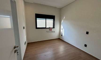 Casa de luxo no Parque dos Pinheiros: 3 quartos, 3 suítes, condomínio fechado, piscina. Nova Odessa-SP. Aproveite!
