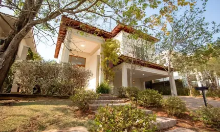 Luxuosa Casa em Condomínio à Venda em Campinas-SP, Alphaville Dom Pedro: 4 Quartos, 4 Suítes, 3 Salas, 4 Vagas, 400m².